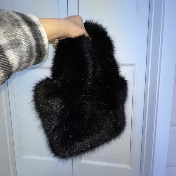 J Crew Mini Black Faux Shearling Tote - Picture 5 of 14